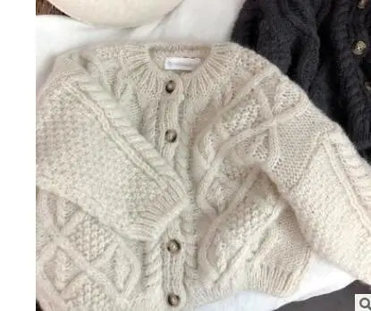 Kinderkleidung Einreihiger Mädchenpullover Kurzer Stil Jungen Strickjacken Strickpullover 1-7 Jahre