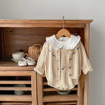 Ensemble de vêtements pour bébé fille avec broderie florale, pull en tricot beige et body