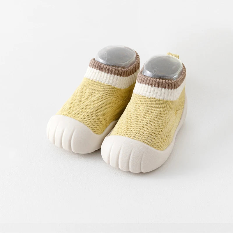 Baby-Bodenschuhe 0–3 Jahre – Rutschfeste Socken mit weicher Sohle für Säuglinge und Kleinkinder (Herbst/Winter)