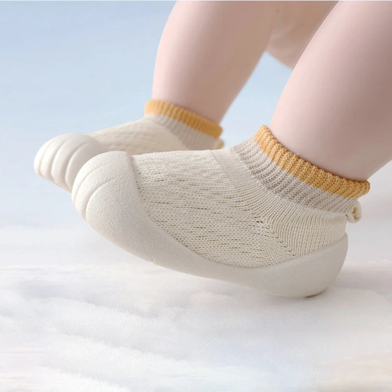 Baby-Bodenschuhe 0–3 Jahre – Rutschfeste Socken mit weicher Sohle für Säuglinge und Kleinkinder (Herbst/Winter)