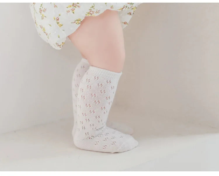 Lot de 4 paires de chaussettes ajourées en maille pour bébé fille – Collants d'été mi-mollet (bébé/enfant en bas âge)