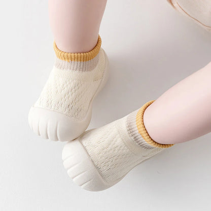 Baby-Bodenschuhe 0–3 Jahre – Rutschfeste Socken mit weicher Sohle für Säuglinge und Kleinkinder (Herbst/Winter)