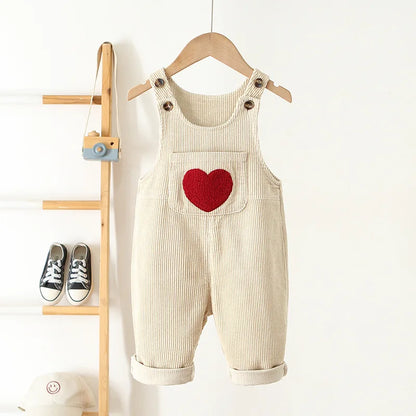 1-4Y Frühling Kinder Baby Kleidung Herz Stickerei Baby Jungen Mädchen Bib Hosen Solide Overalls Cord Casual Strumpf Outwear