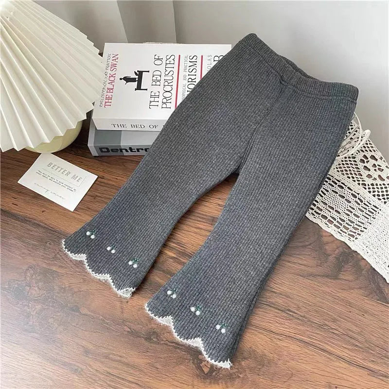 Nouveaux leggings d'hiver doublés en polaire pour enfants, jolis pantalons pattes d'éléphant brodés de cerises