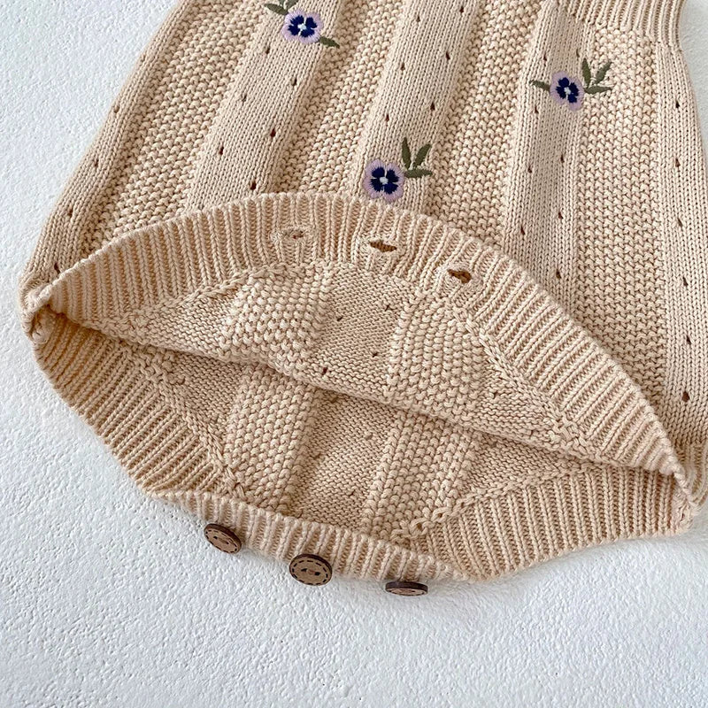 Ensemble de vêtements pour bébé fille avec broderie florale, pull en tricot beige et body