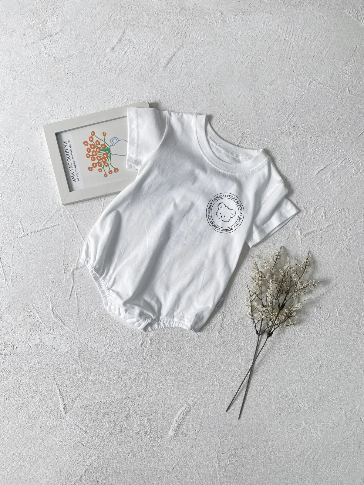 Newborn Baby Summer Romper – Line Drawing Bear & Letter Print Bodysuit (0-2 Years)