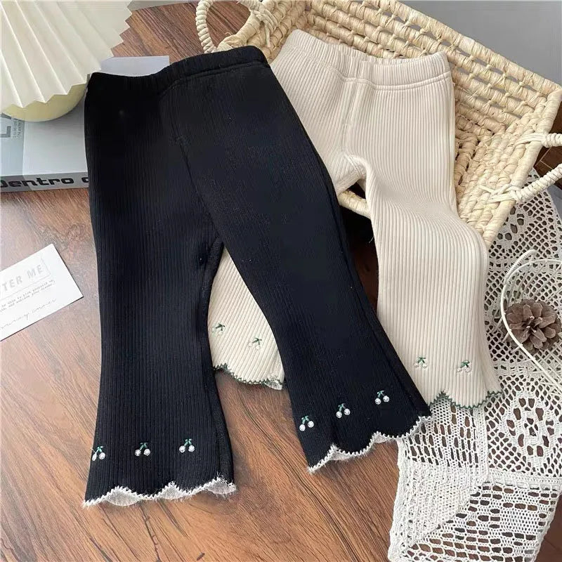 Nouveaux leggings d'hiver doublés en polaire pour enfants, jolis pantalons pattes d'éléphant brodés de cerises