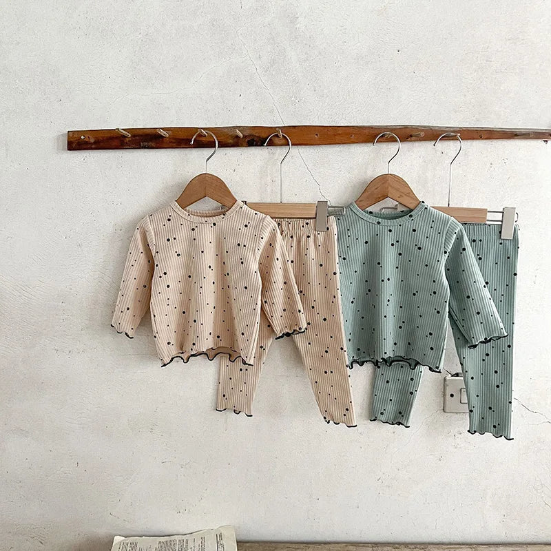 Pyjama bébé – Grenouillère à pois pour petites filles (1-3 ans)