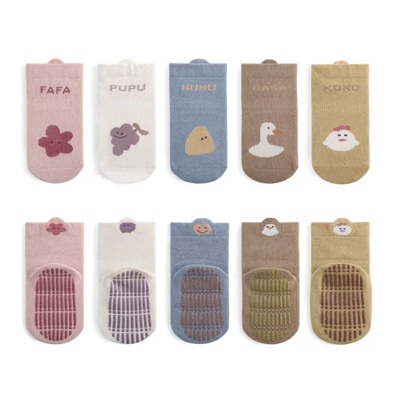 Lot de 5 paires de chaussettes antidérapantes pour bébé, motif dessin animé, pour l'intérieur et l'extérieur (0-5 ans)