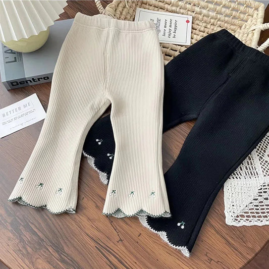 Nouveaux leggings d'hiver doublés en polaire pour enfants, jolis pantalons pattes d'éléphant brodés de cerises