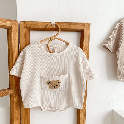 Babykleidung Waffelmuster – Einteiliger Bären-Bodysuit für Jungen (0–3 Jahre)